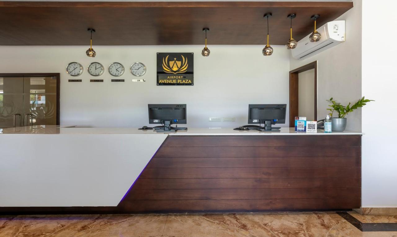 Treebo Trend Airport Avenue Plaza Cochin Airport Hotel Kochi Eksteriør billede
