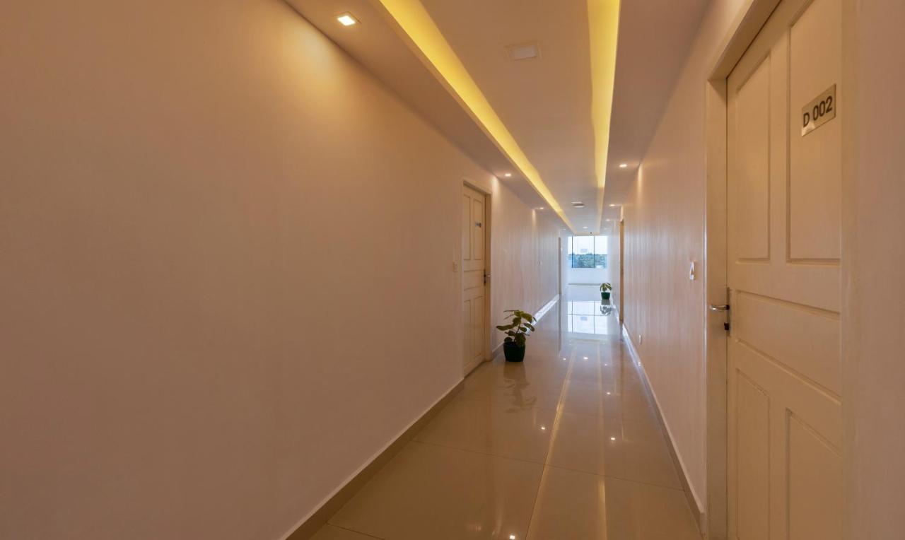 Treebo Trend Airport Avenue Plaza Cochin Airport Hotel Kochi Eksteriør billede