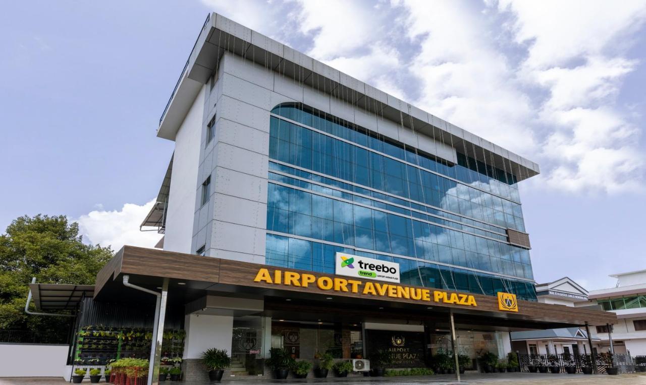 Treebo Trend Airport Avenue Plaza Cochin Airport Hotel Kochi Eksteriør billede